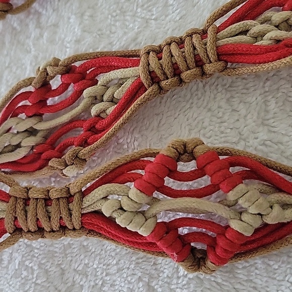 Vintage Boho 70's Macrame Belts. One With Beads And Tie Close, One Has A Buckle - Picture 12 of 16